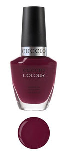 Cuccio Colour Playing in Playa Del Carmen